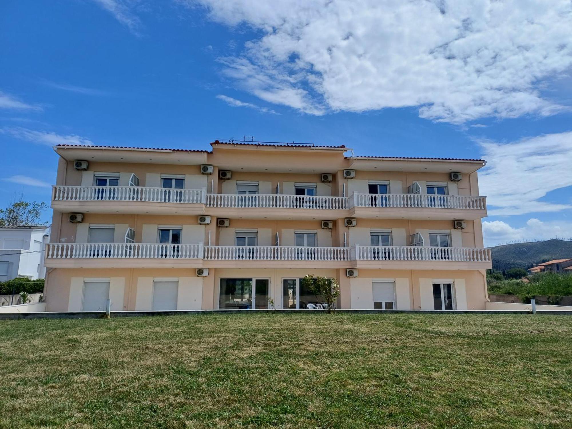 Apartment Aktaion Artemisio